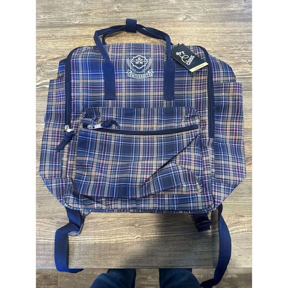 Girls' 16" Square Backpack - art class Navy, Blue. NWT. Y - Picture 1 of 5